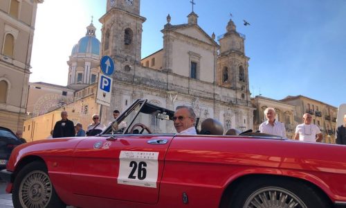 Ruote nella Storia: L’Automobile Club di Caltanissetta celebra il motorismo storico.
