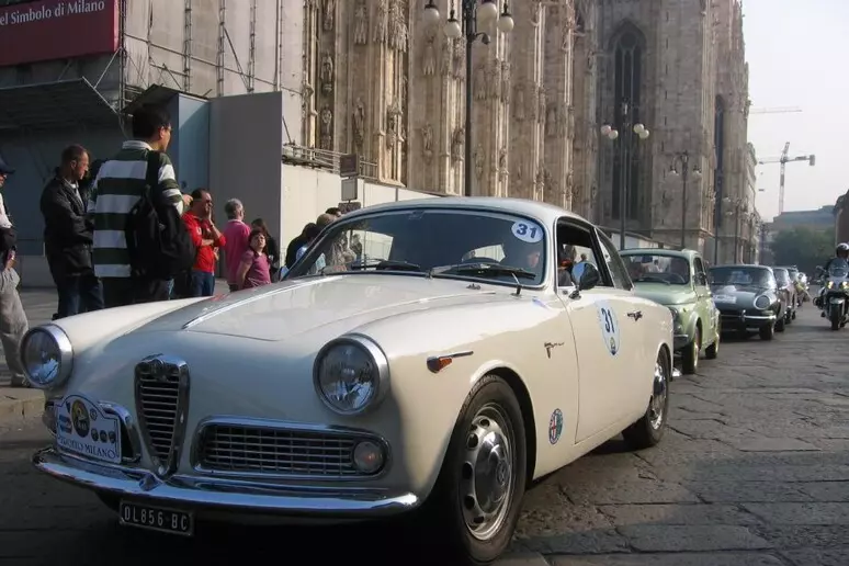 AC Milano Celebra i 70 Anni dell’Alfa Romeo Giulietta.
