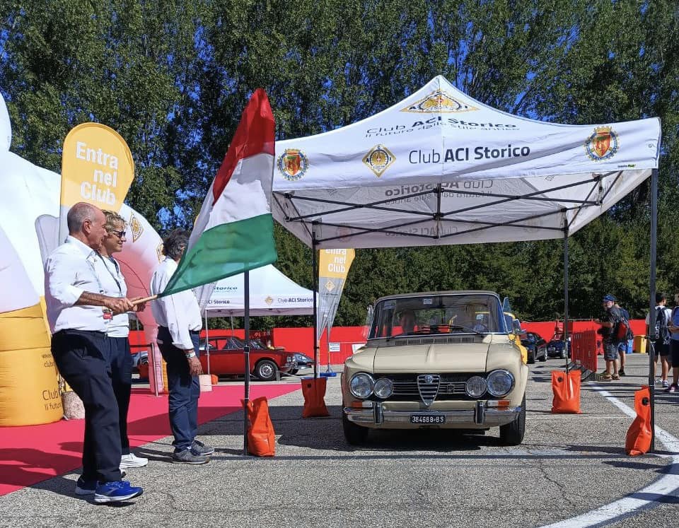 Historic Minardi Day: un trionfo di auto d’epoca e passione a Imola.