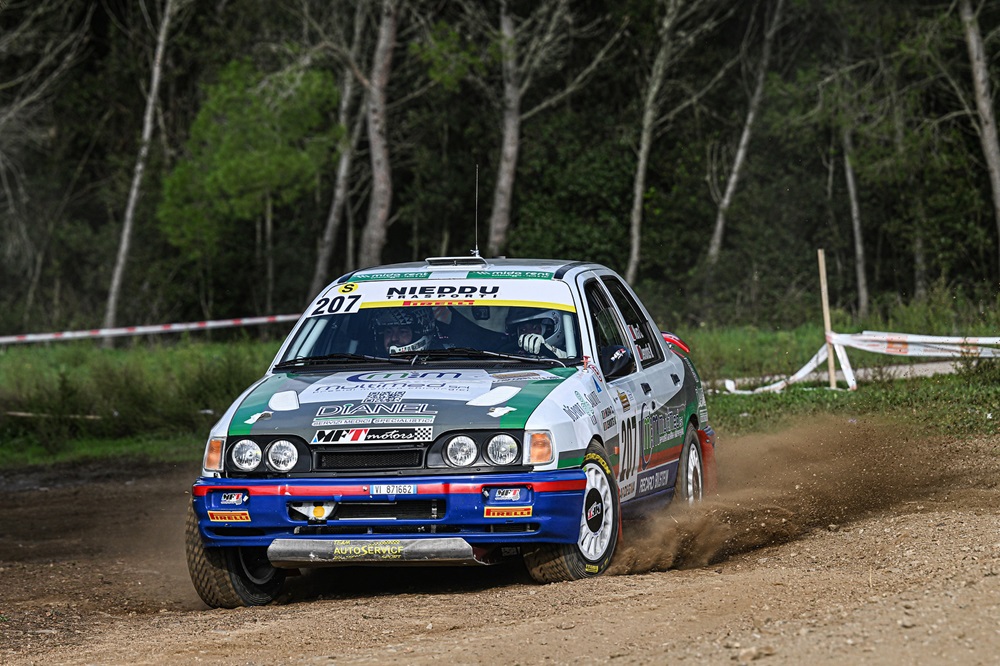 Vermentino Historicu: Mura-Demontis Dominano su Ford Sierra Cosworth nel CIRTS.