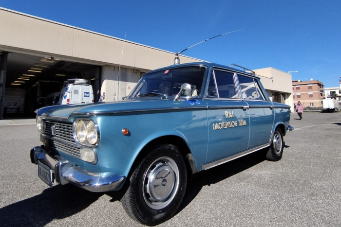 L’Eroica 2024: Il Ritorno della Storica Fiat 1500 Berlina Rai sulle Strade delle Colline Senesi.