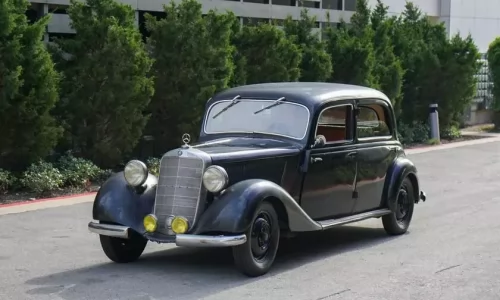 In vendita la Mercedes-Benz 170 Stunt Car dal Film “Indiana Jones e il Quadrante del Destino”.