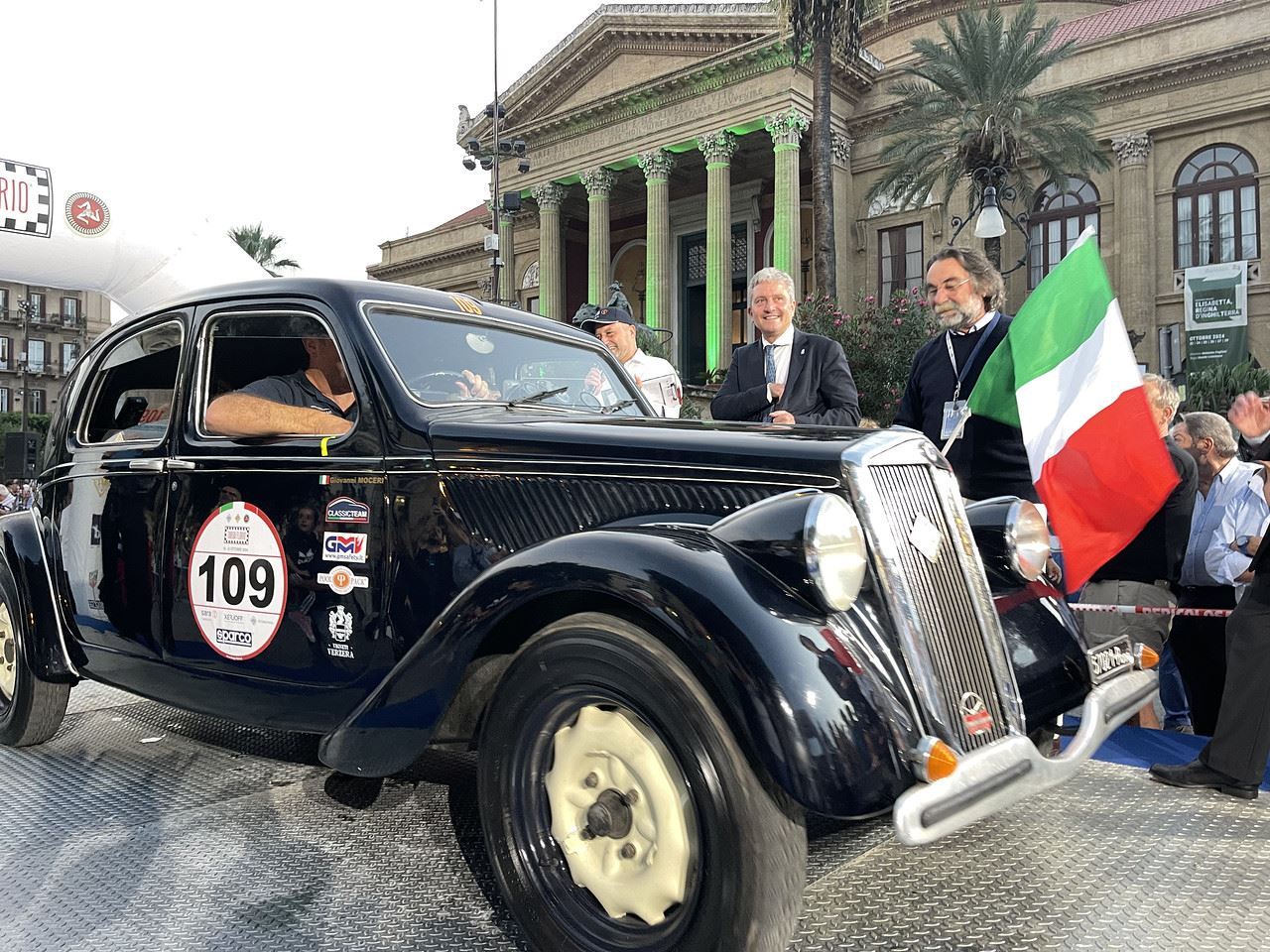 Grande Partenza per la Targa Florio Classica 2024: Spettacolo a Palermo